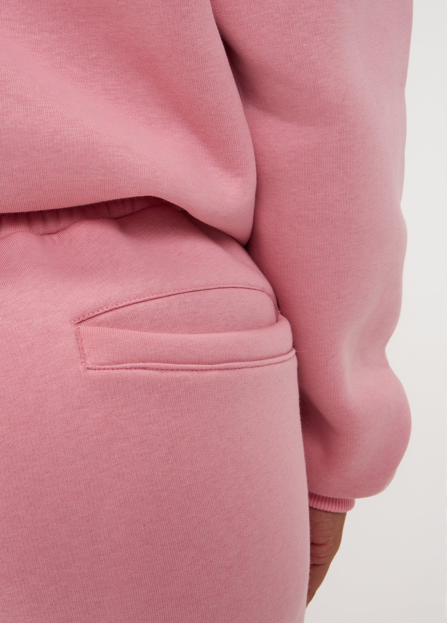 Ares Community Jogger Dusty Pink (DROPS 24 AUG 20:00)