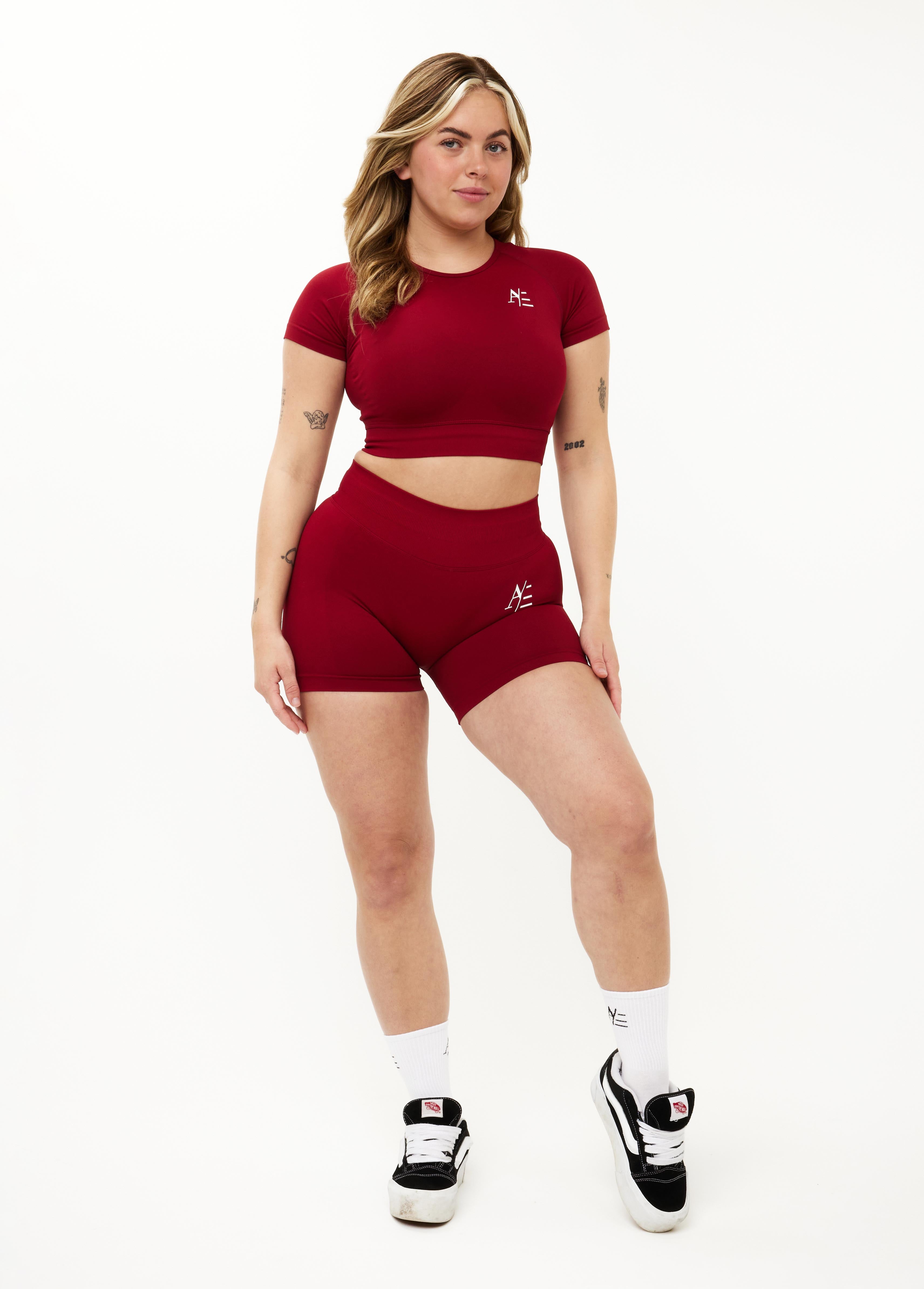 Sportshorts Rubinrot