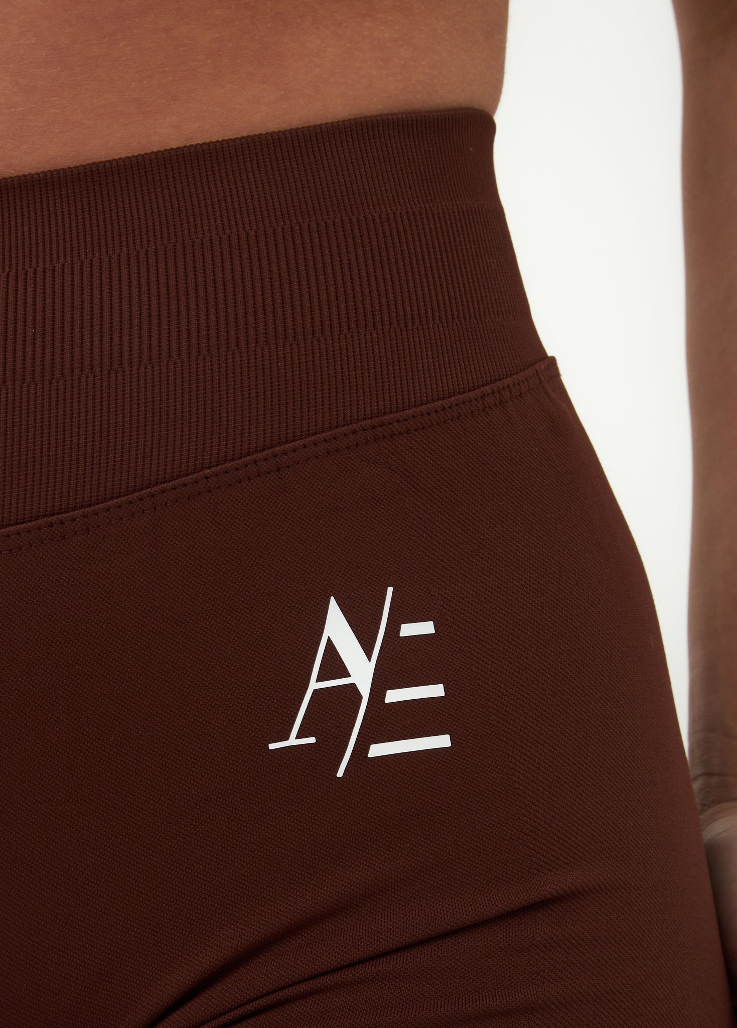 Sportshorts Zimtbraun