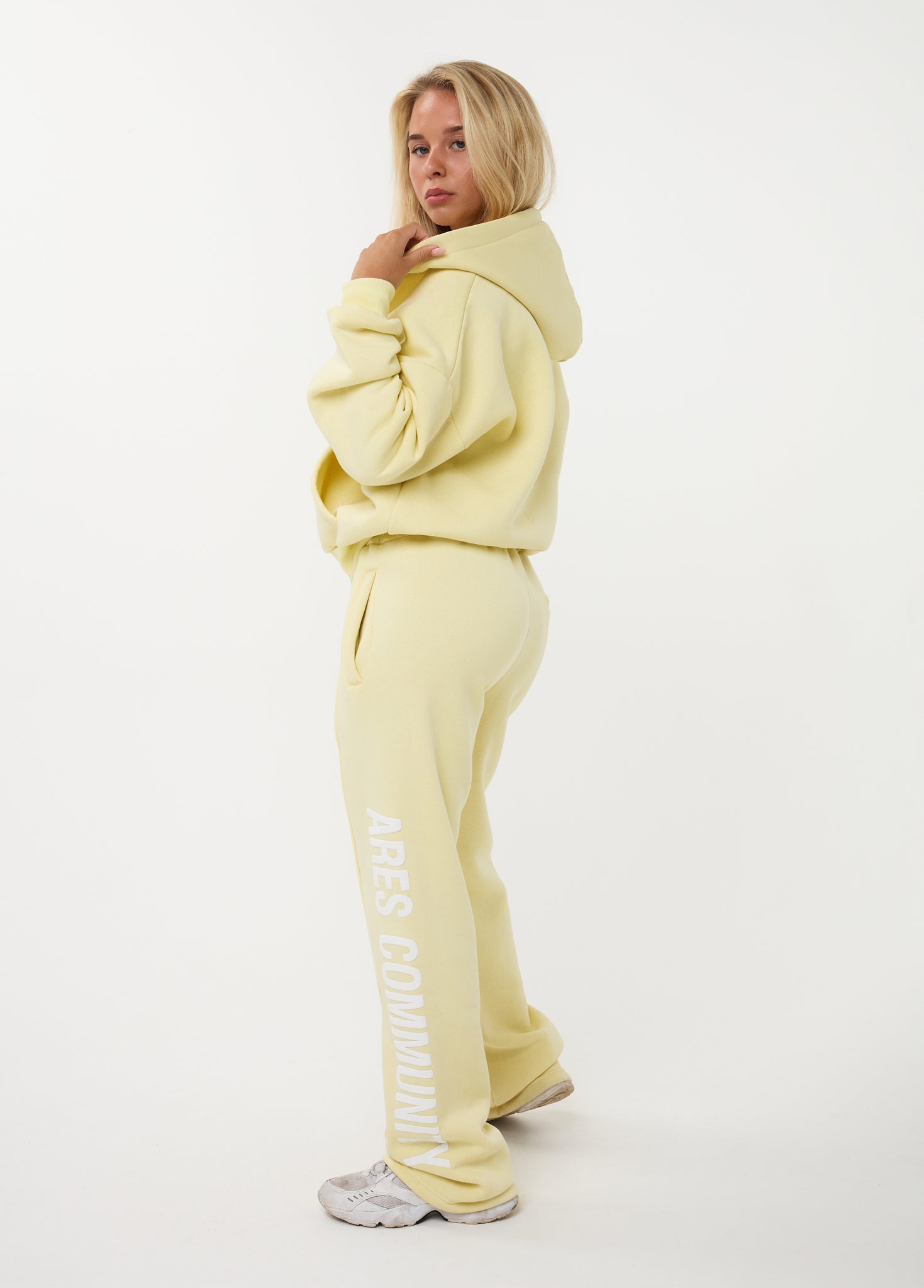 Ares Community Zip-up Hoodie Butter Yellow (DROPS 24 AUG 20:00)