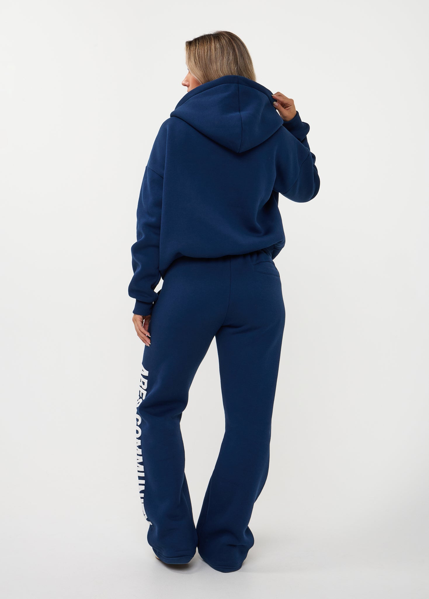 Ares Community Zip-up Navy Blue (DROPS 24 AUG 20:00)