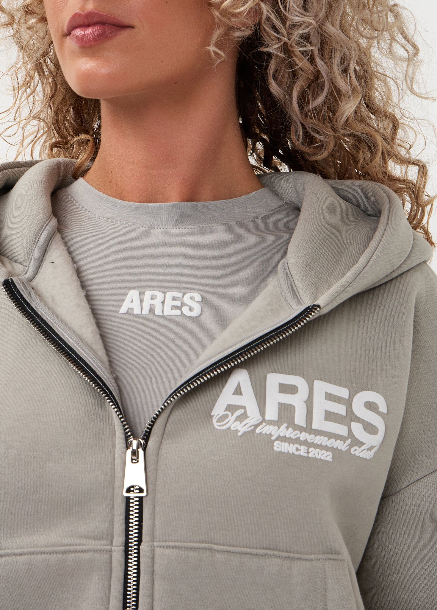 Ares Community Zip-up Oyster Grey (DROPS 24 AUG 20:00)